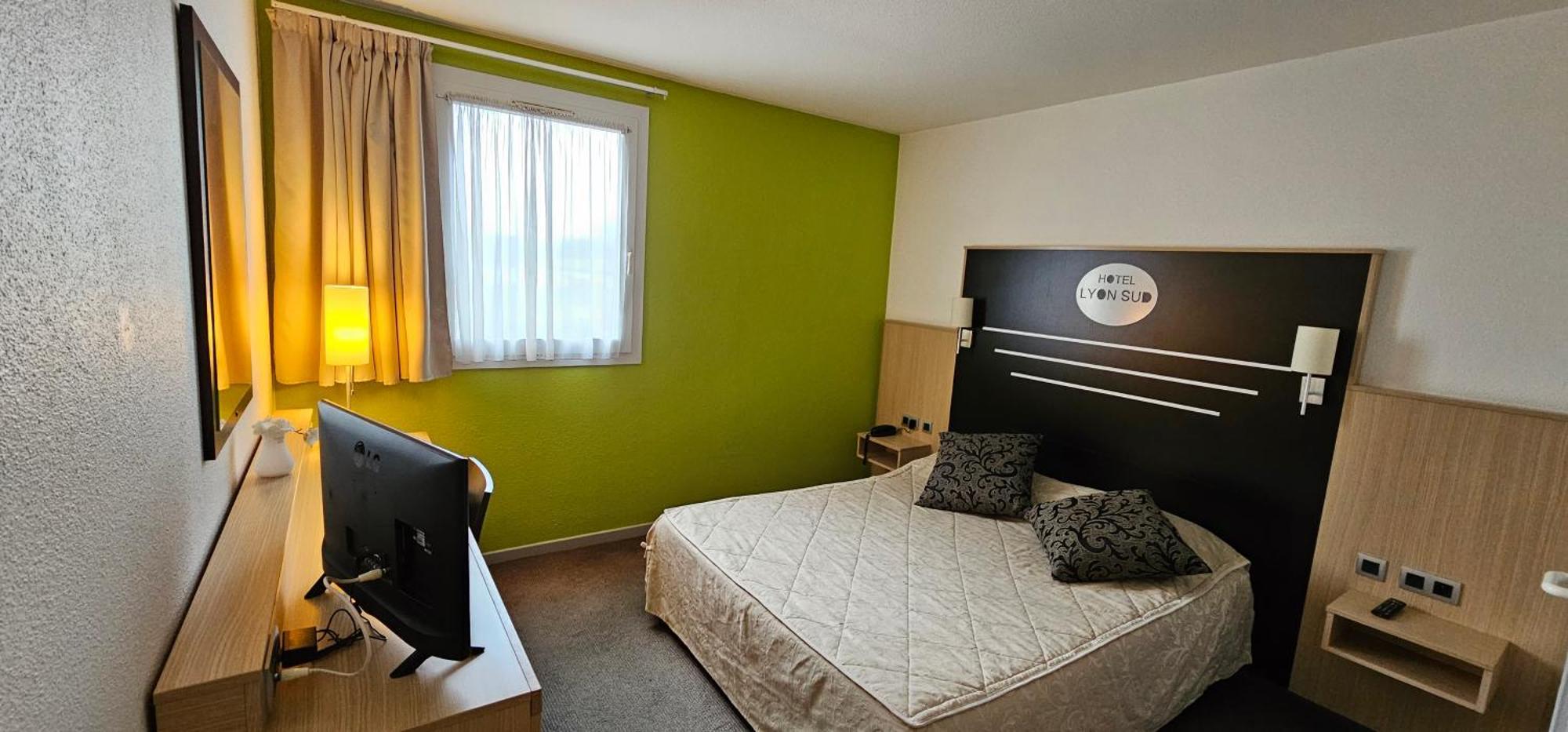 Hotel Lyon Sud, Pierre Benite, St Genis Laval Exterior photo
