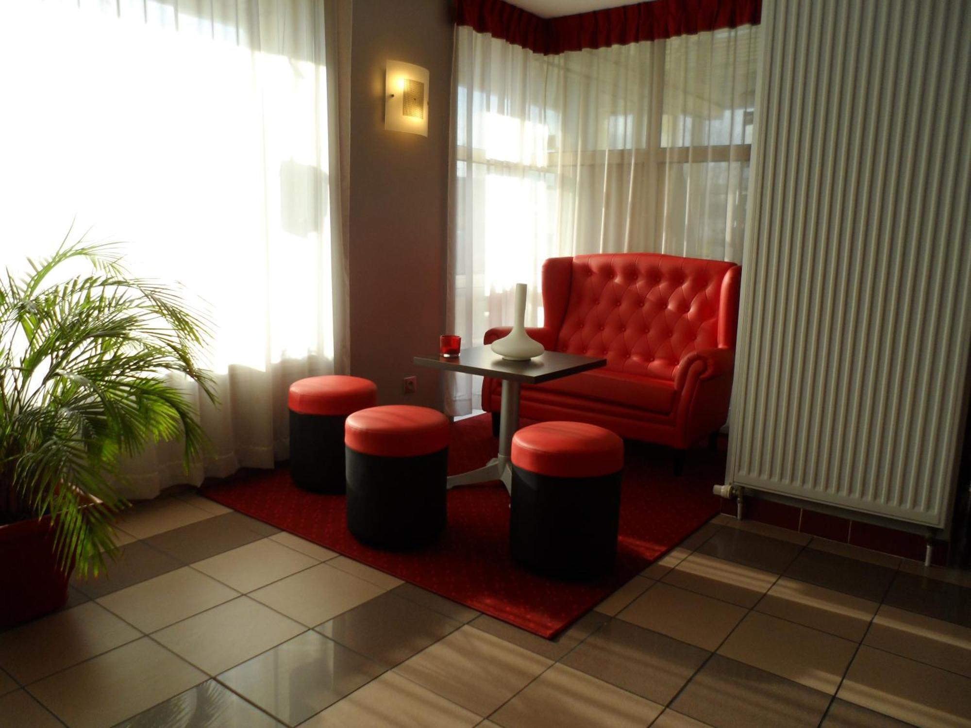 Hotel Lyon Sud, Pierre Benite, St Genis Laval Exterior photo
